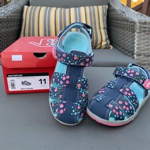 See Kai Run Paley II Webbing Sandals